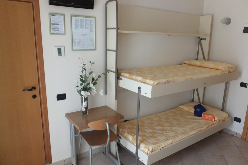Hotel Nettuno Sottomarina Ruang foto